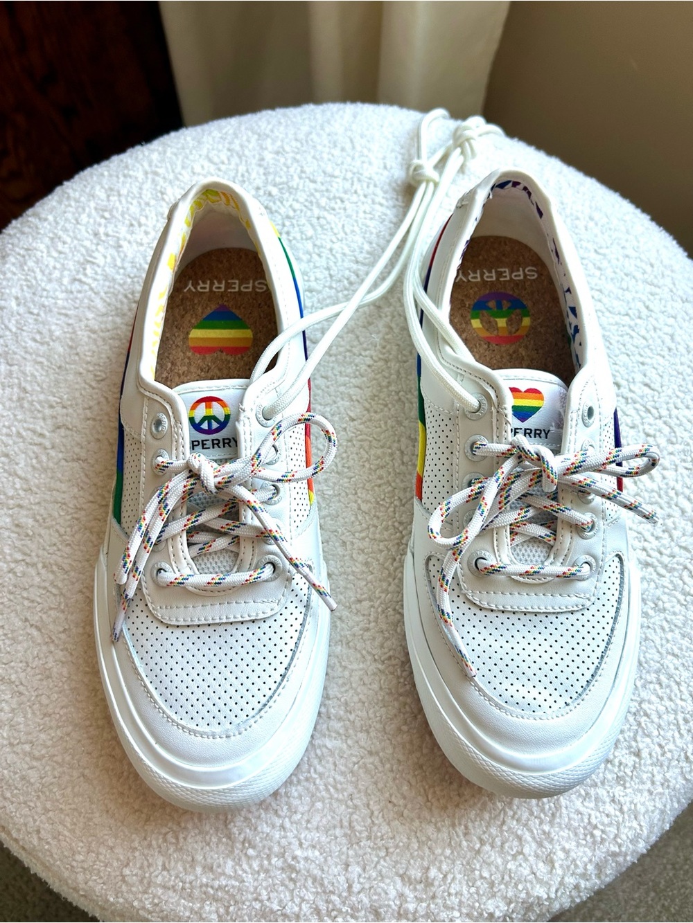 Sperry Soletide Pride Leather Sneaker Size 7